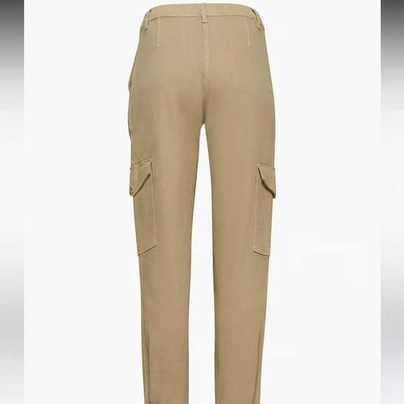 Aritzia Wilfred free modern cargo pant - Picture 5 of 8